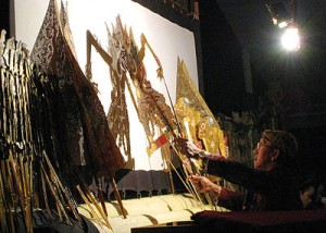 400px-Wayang_Performance